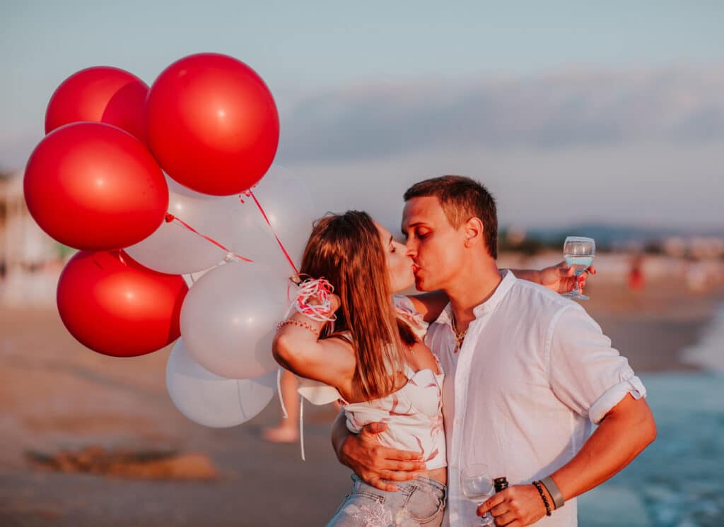 4 Romantic Usage Of Balloons You Can Try On Your Next Date