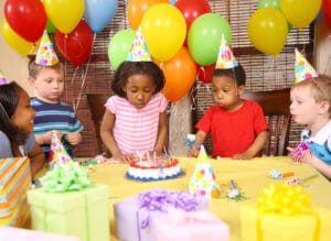 Creating A Beautiful Balloon Hoop For A Birthday Decoration