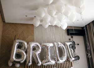 Unique Methods To Include Balloon Bouquets In Wedding Decors